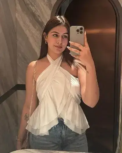Escorts In Kubolong